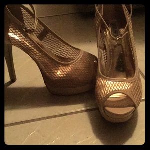 Jennifer Lopez heels NEW NEVER WORN